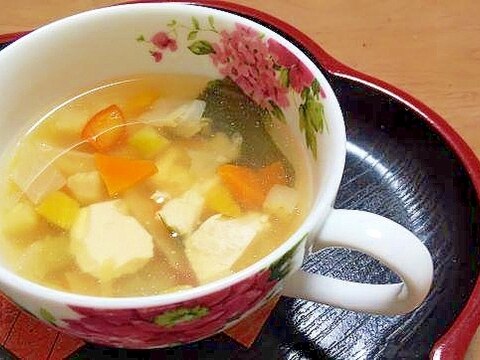 野菜と鶏ささみの和風スープ